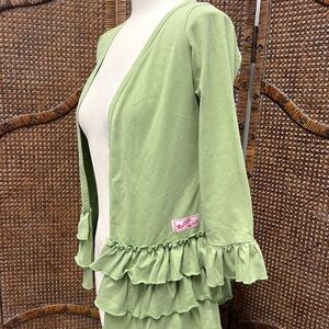 Ruffle girl cardigan size 12 green